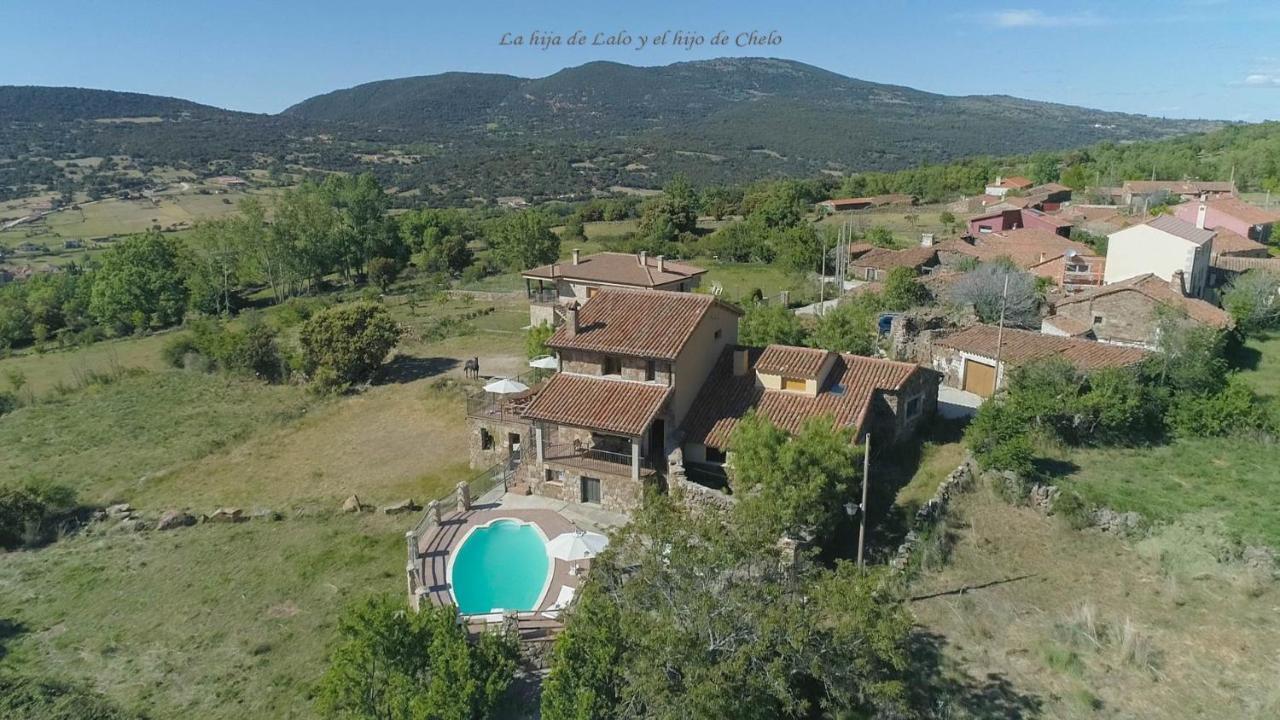 Casas Rurales Lalo Y Chelo La Aldehuela Exterior photo