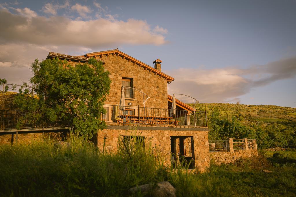 Casas Rurales Lalo Y Chelo La Aldehuela Exterior photo