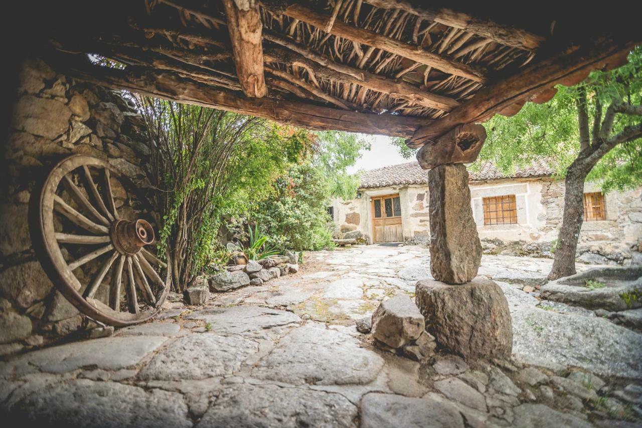 Casas Rurales Lalo Y Chelo La Aldehuela Exterior photo